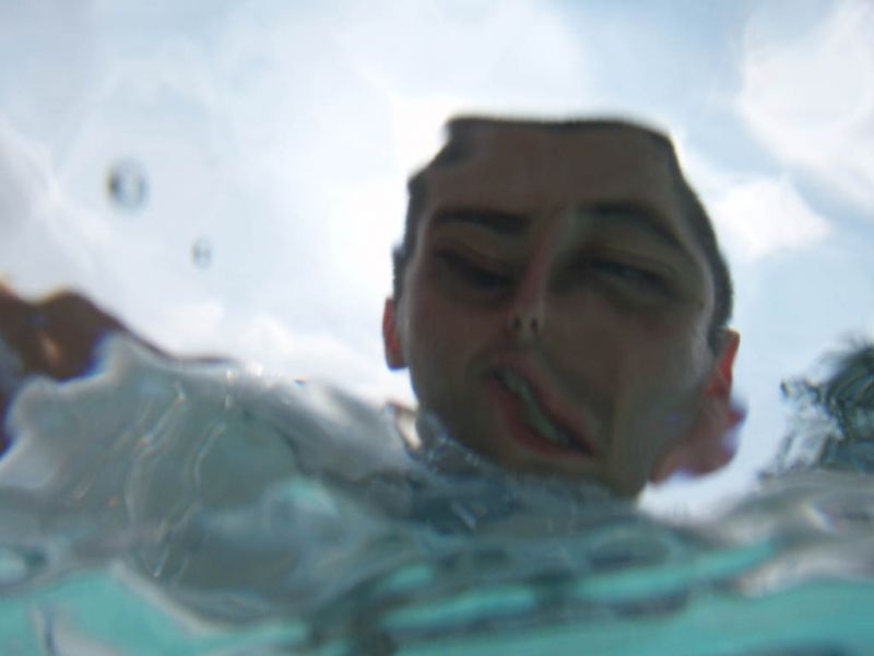 OLYMPUS DIGITAL CAMERA         
